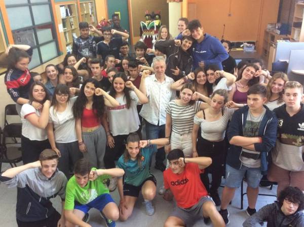 36188943_10156312656951278_3321795236497195008_n